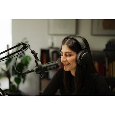 Beyerdynamic M 70 Pro X Dynamic Broadcast Microphone For Streaming And Podcasting (Cardioid)